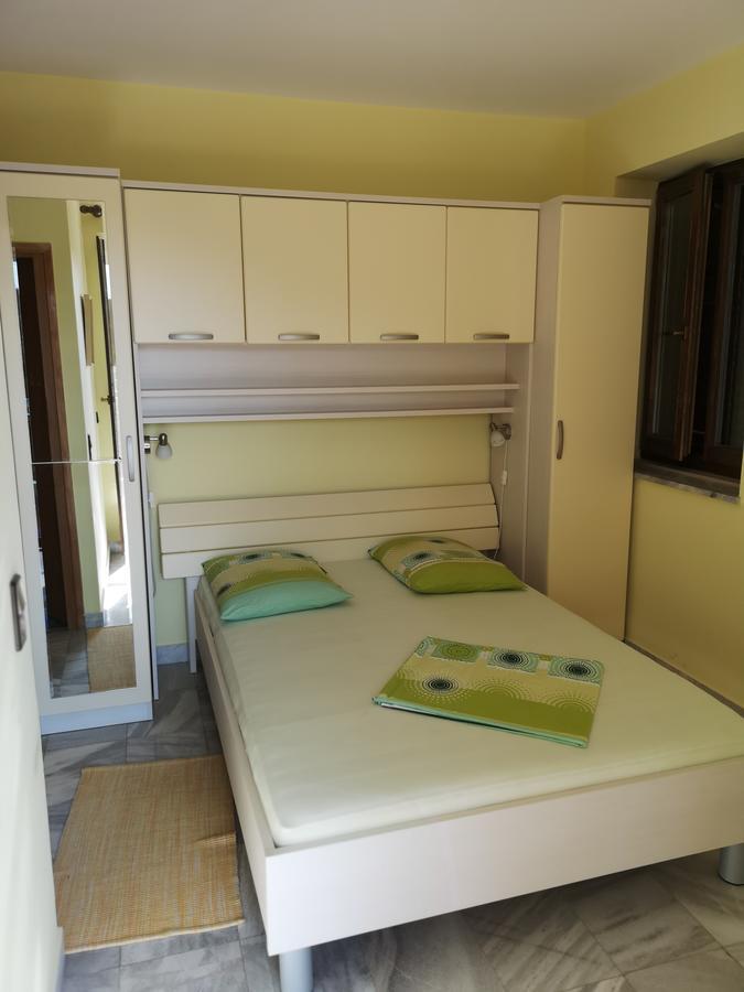 Apartments And Rooms Villa Mir Затон Экстерьер фото